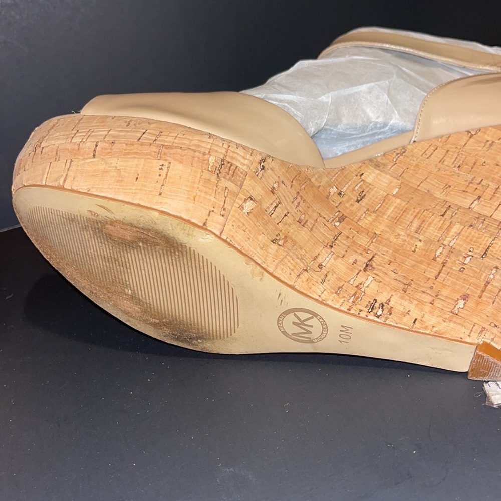 Michael kors wedges - Picture 5 of 7